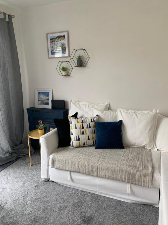 The Hideaway, Calm, Cozy, Dog Friendly Retreat Appartement Cheltenham Buitenkant foto